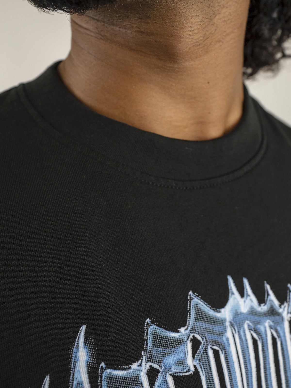 BLUE YERRI CAR T-SHIRT