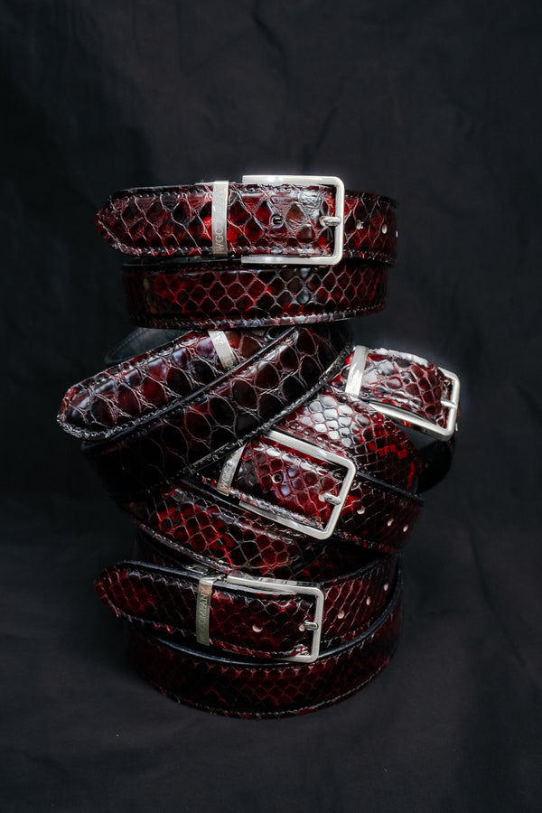 RED LEATHER REVERSIBLE BELT