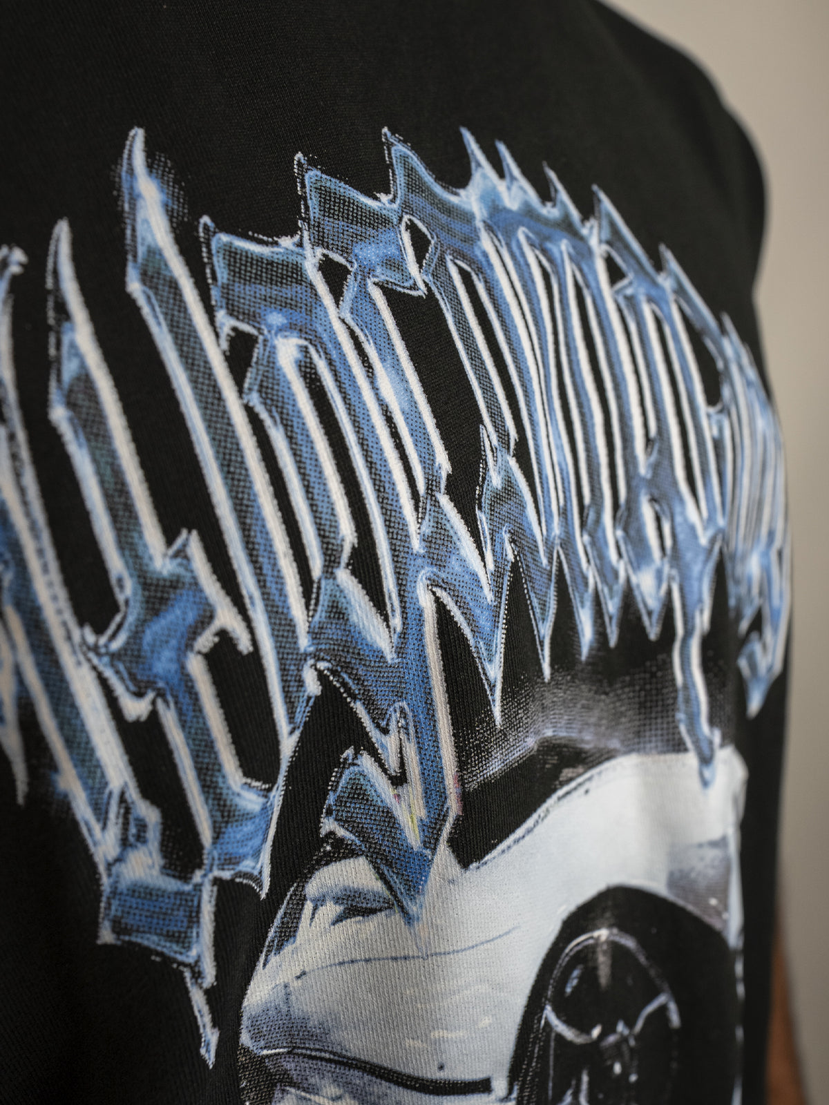 BLUE YERRI CAR T-SHIRT