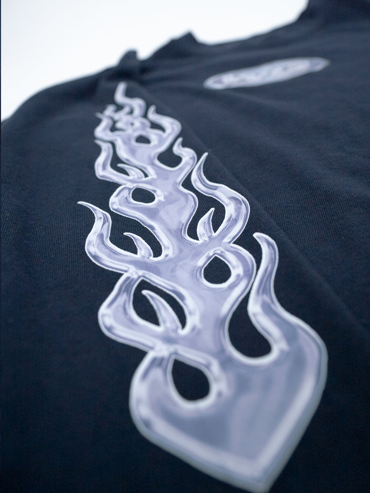 SILVER FLAMES NAVY LONGSLEVE T-SHIRT